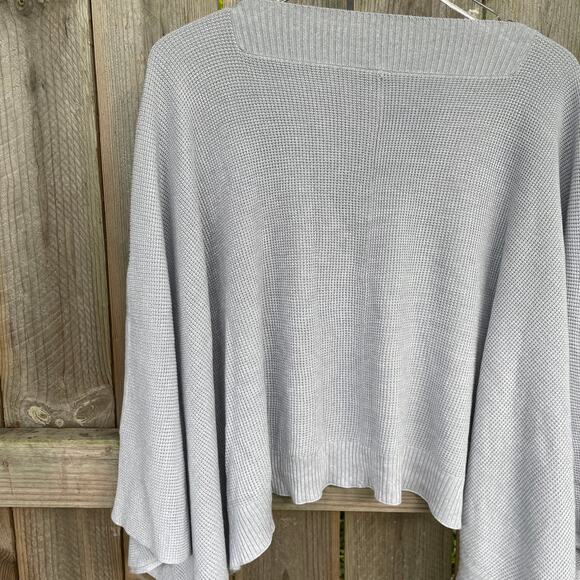 Lululemon Cape Forward Flow Knit Soft Gray One Size Athleisure Yoga Versatile OS - Picture 7 of 10